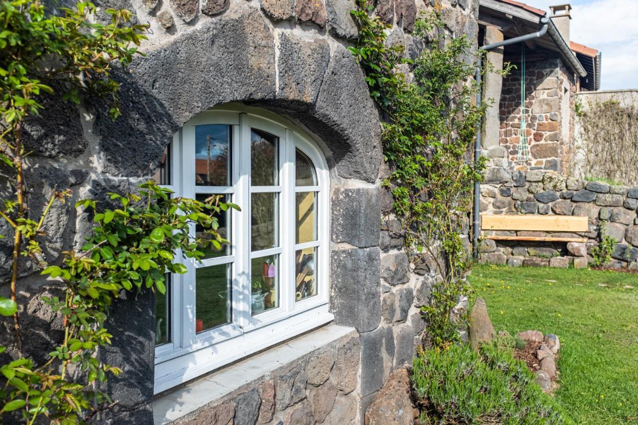 Bed and Breakfast Le Flambeau Le Bouchet-Saint-Nicolas Екстер'єр фото