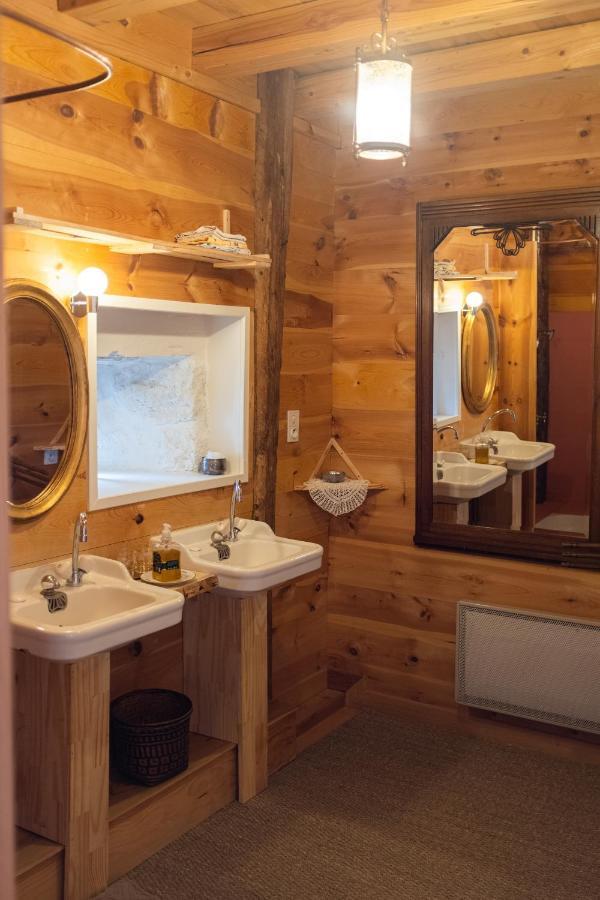Bed and Breakfast Le Flambeau Le Bouchet-Saint-Nicolas Екстер'єр фото