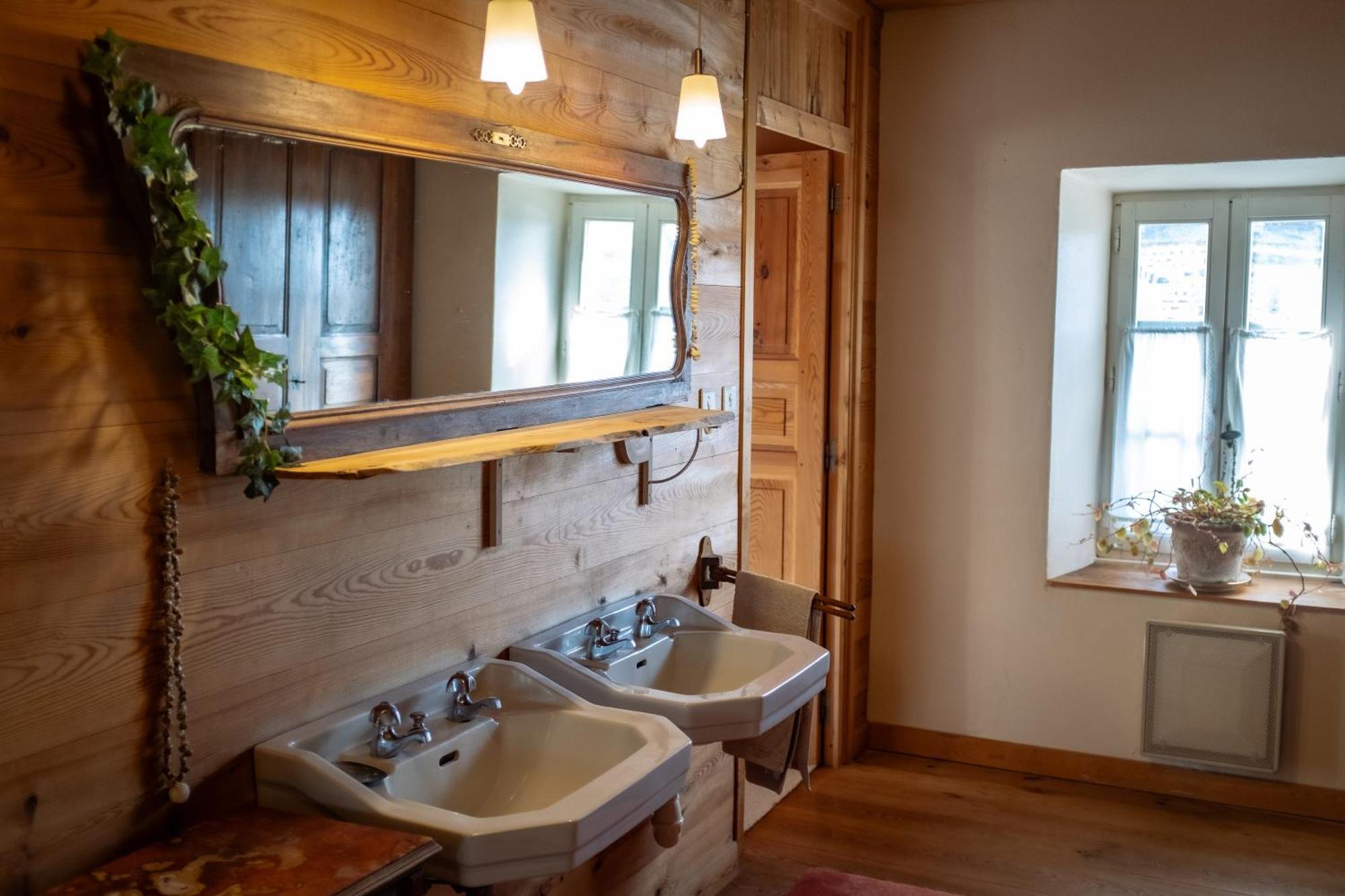 Bed and Breakfast Le Flambeau Le Bouchet-Saint-Nicolas Екстер'єр фото